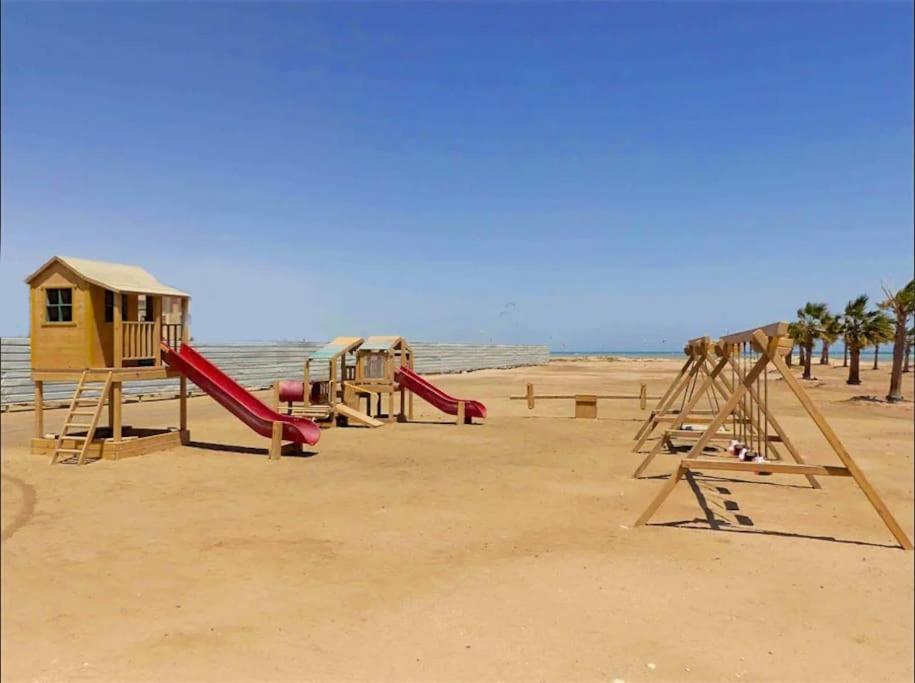 Marvelous 2br - Free Access And Pool Access In Mangroovy Apartmán Hurghada